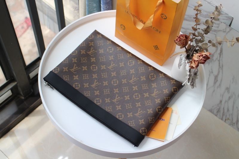Louis Vuitton Clutch Bags
